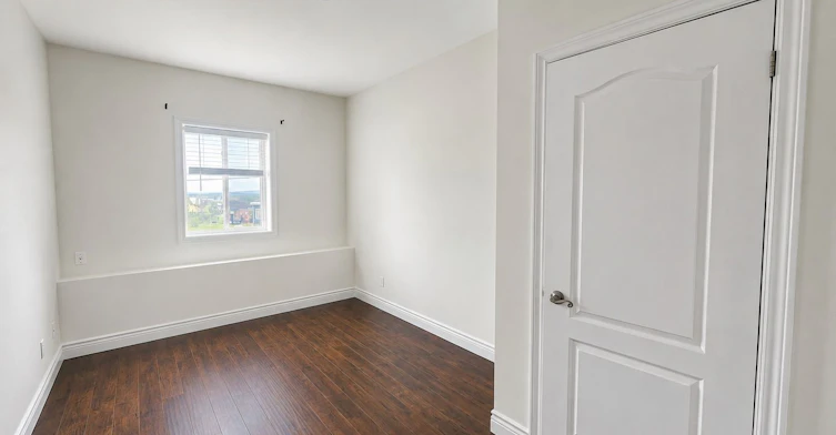 Upper 1-15 Barrie Street, Bradford West Gwillimbury, ON, L3S 0J1 - 8