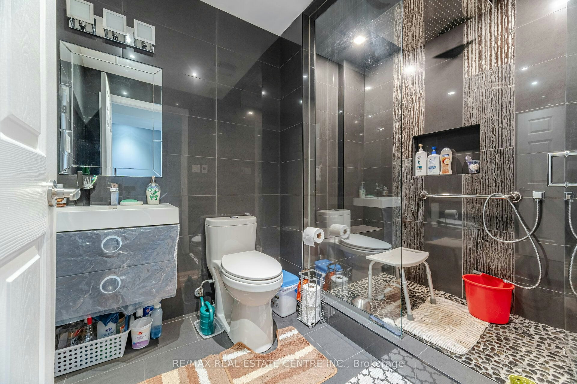 34 Alex Campbell Crescent, King, ON, L7B 0C2 - 34