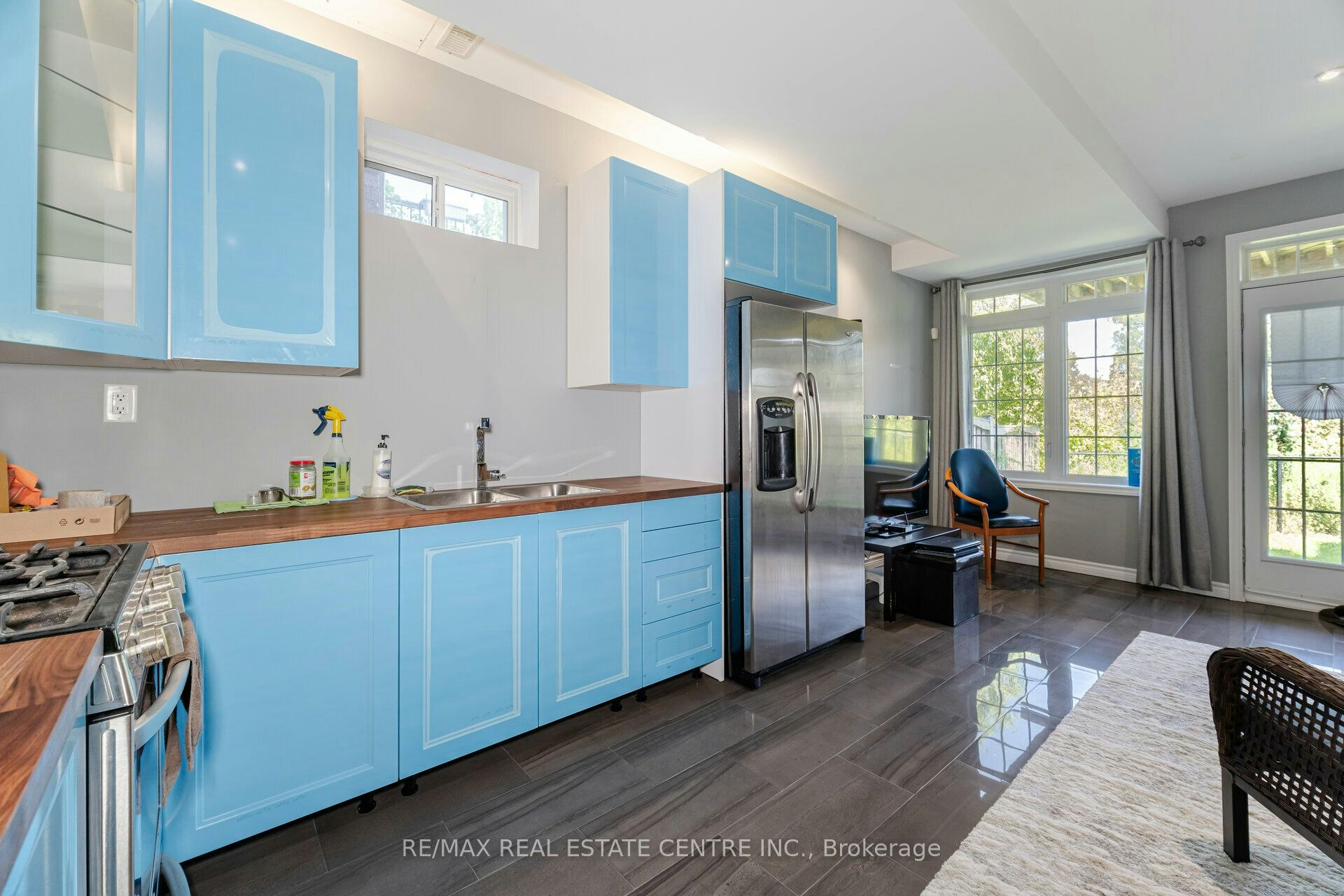 34 Alex Campbell Crescent, King, ON, L7B 0C2 - 36