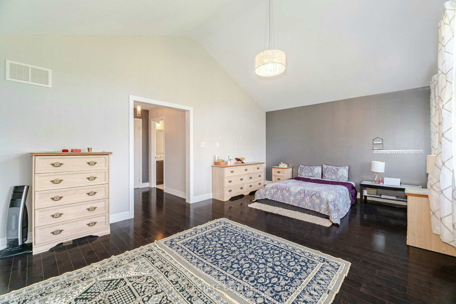 34 Alex Campbell Crescent, King, ON, L7B 0C2 - 19