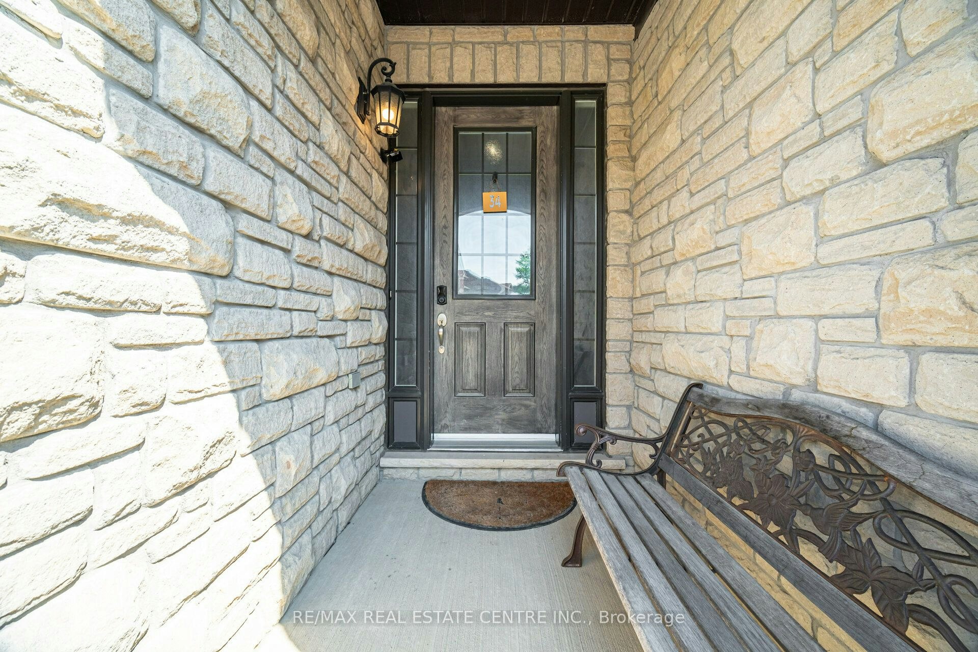 34 Alex Campbell Crescent, King, ON, L7B 0C2 - 2