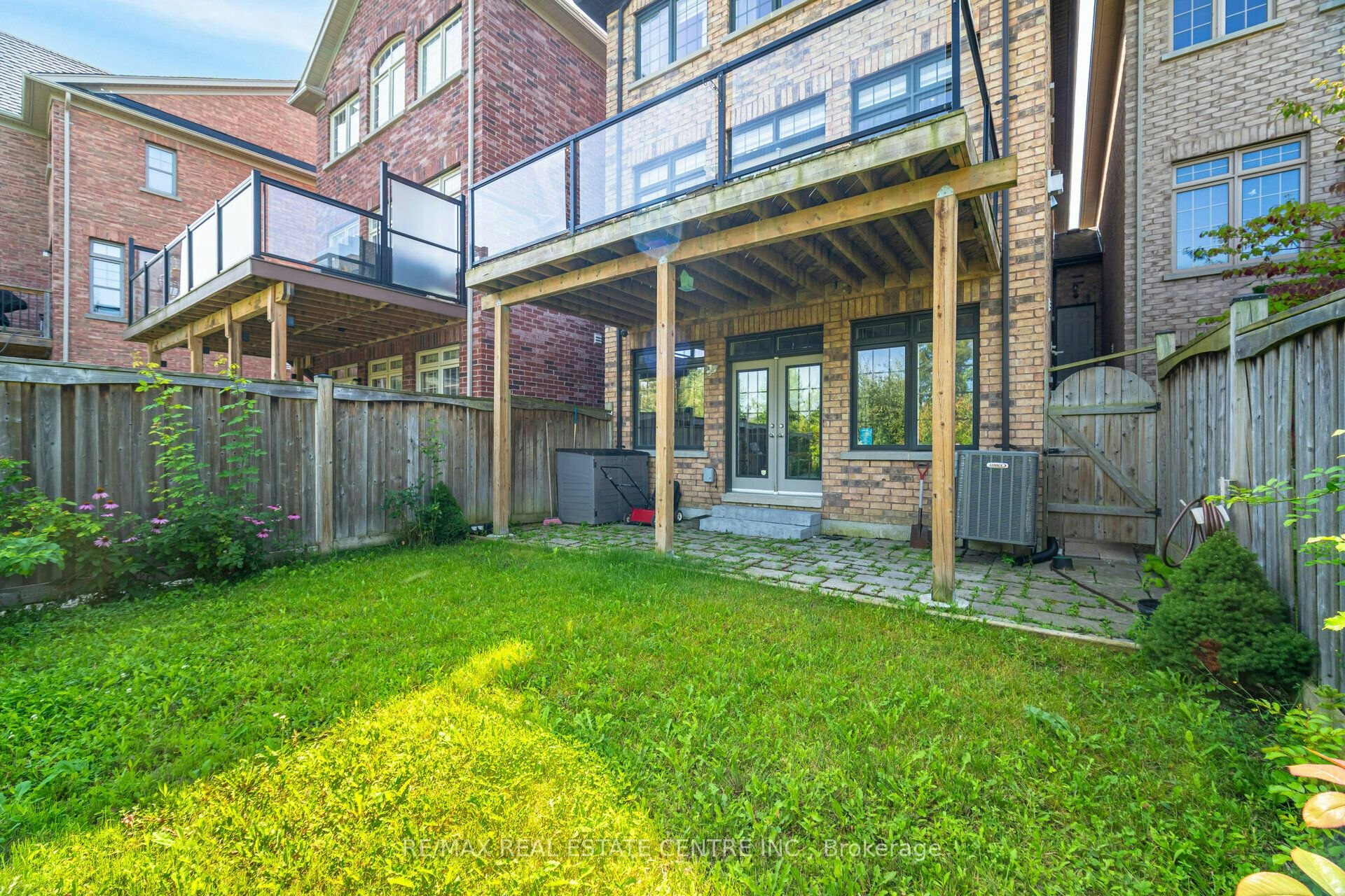 34 Alex Campbell Crescent, King, ON, L7B 0C2 - 39