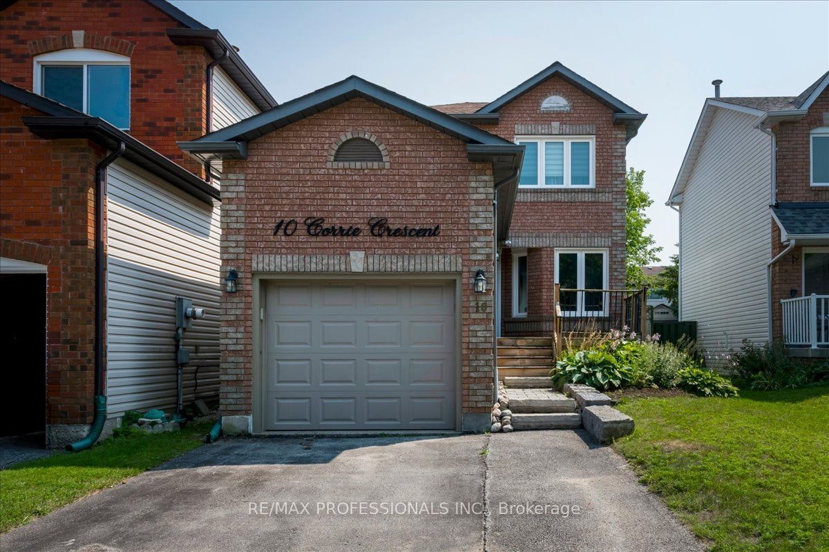 10 Corrie Crescent, Essa, ON, L0M 1B3
