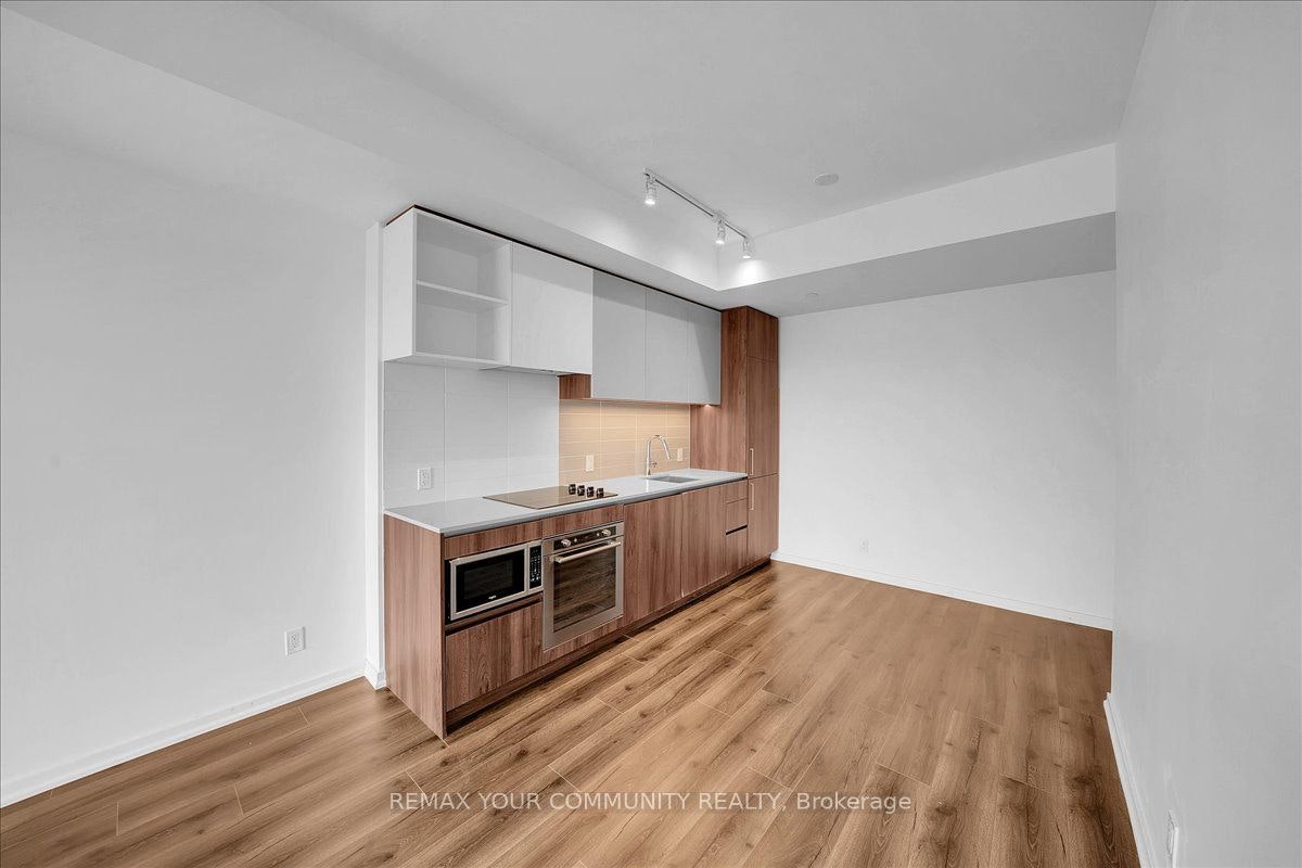 2002-1000 Portage Parkway, Vaughan, ON, L4K 0L1 - 4
