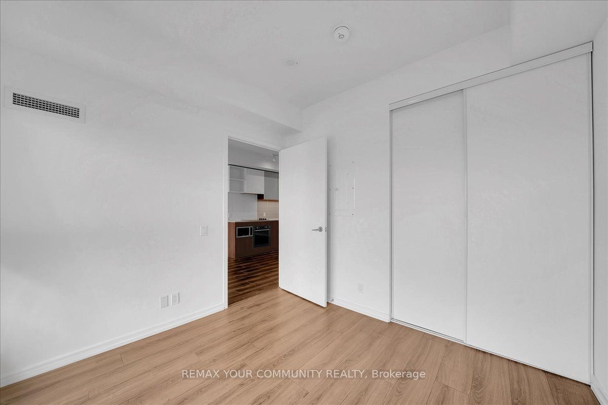 2002-1000 Portage Parkway, Vaughan, ON, L4K 0L1 - 10