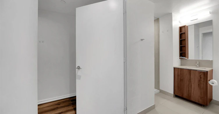 2002-1000 Portage Parkway, Vaughan, ON, L4K 0L1 - 14