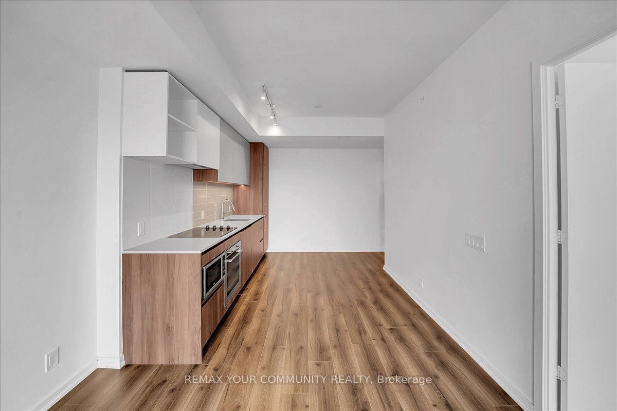 2002-1000 Portage Parkway, Vaughan, ON, L4K 0L1 - 5
