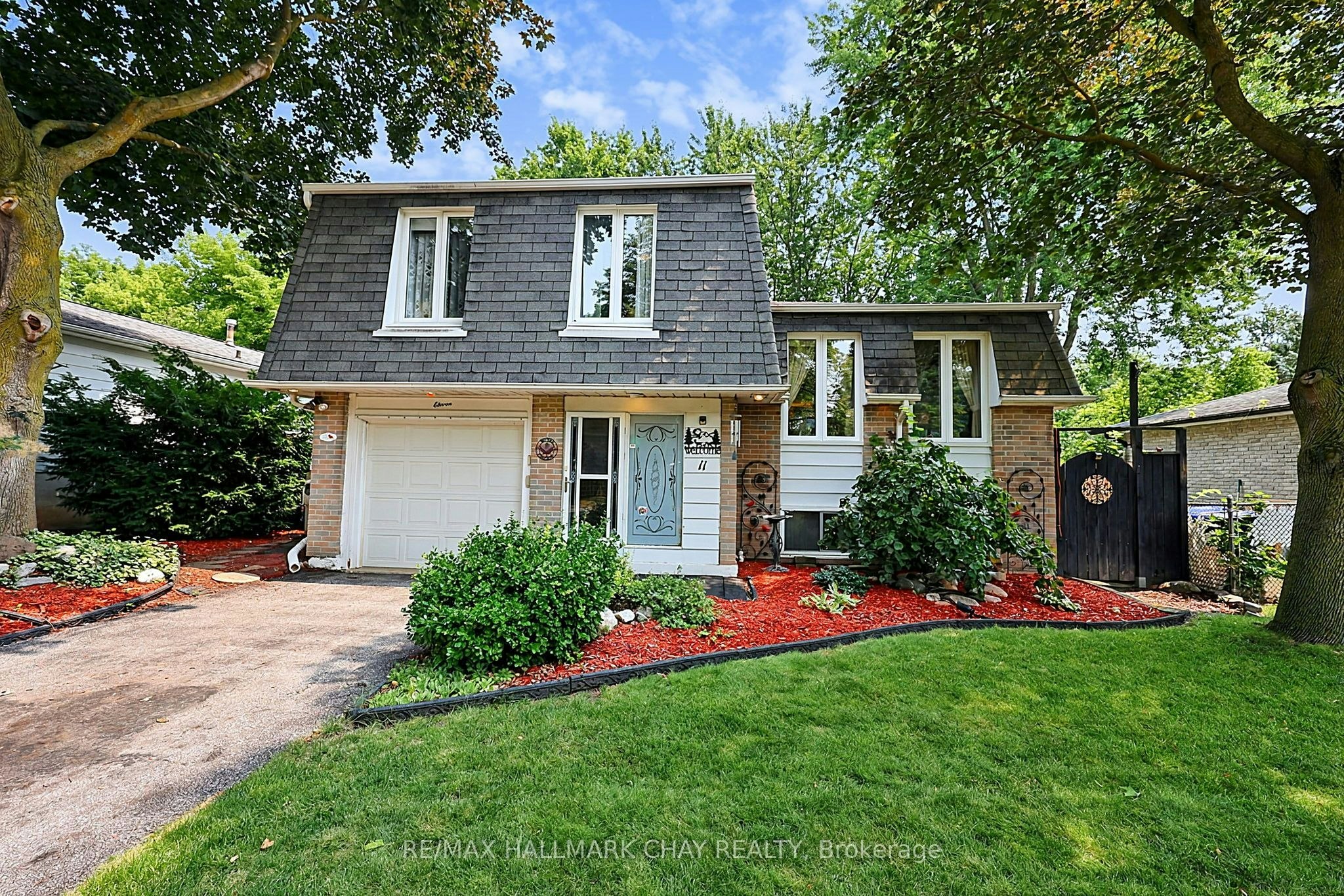 11 Second Street, New Tecumseth, ON, L0G 1A0