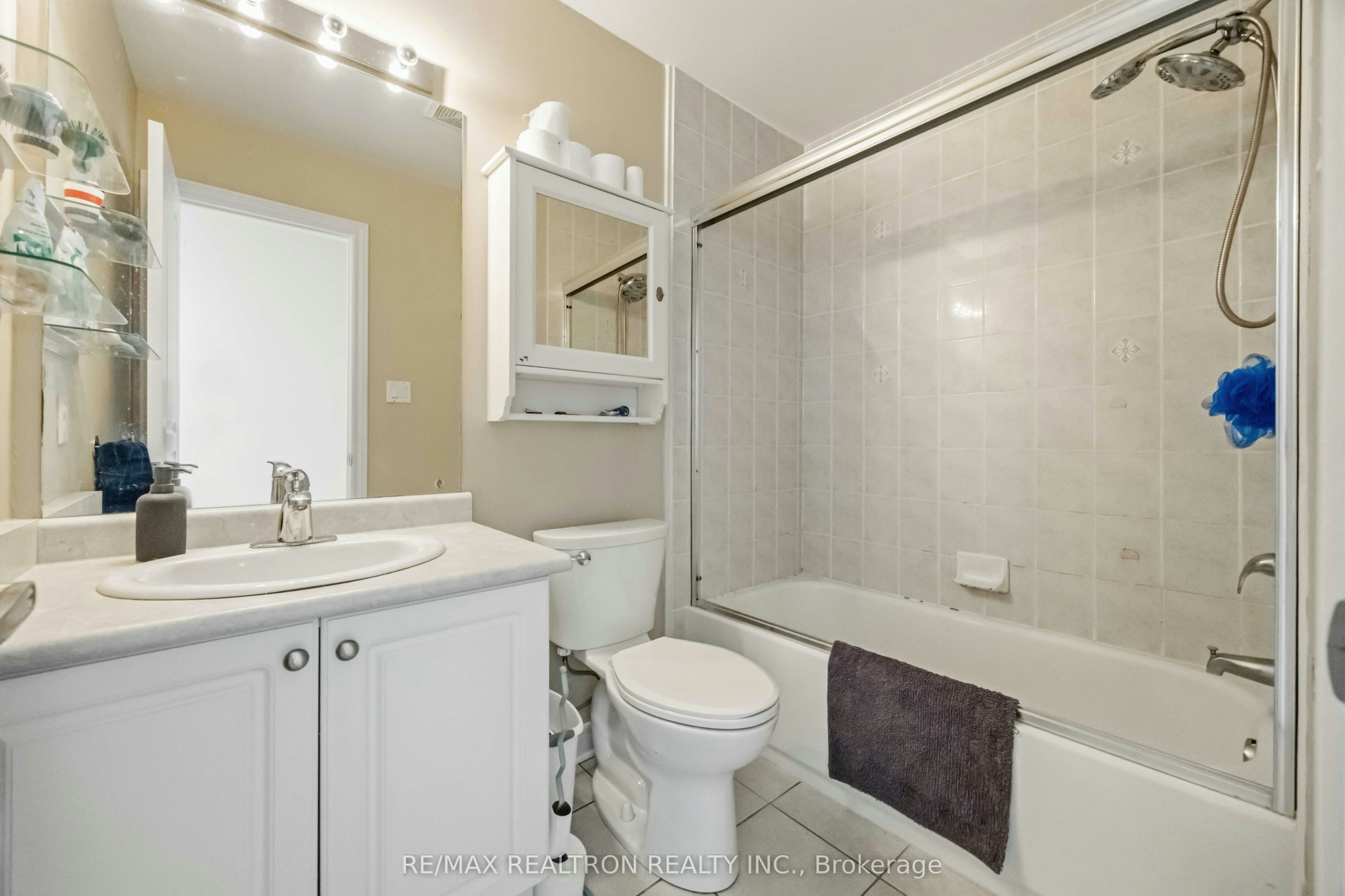 23 Amberty Street, Vaughan, ON, L4J 8W6 - 24