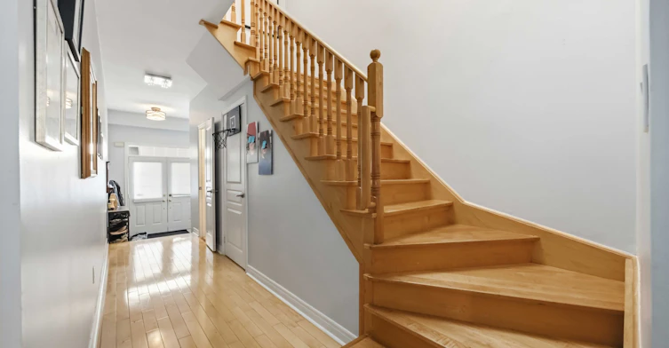 23 Amberty Street, Vaughan, ON, L4J 8W6 - 3