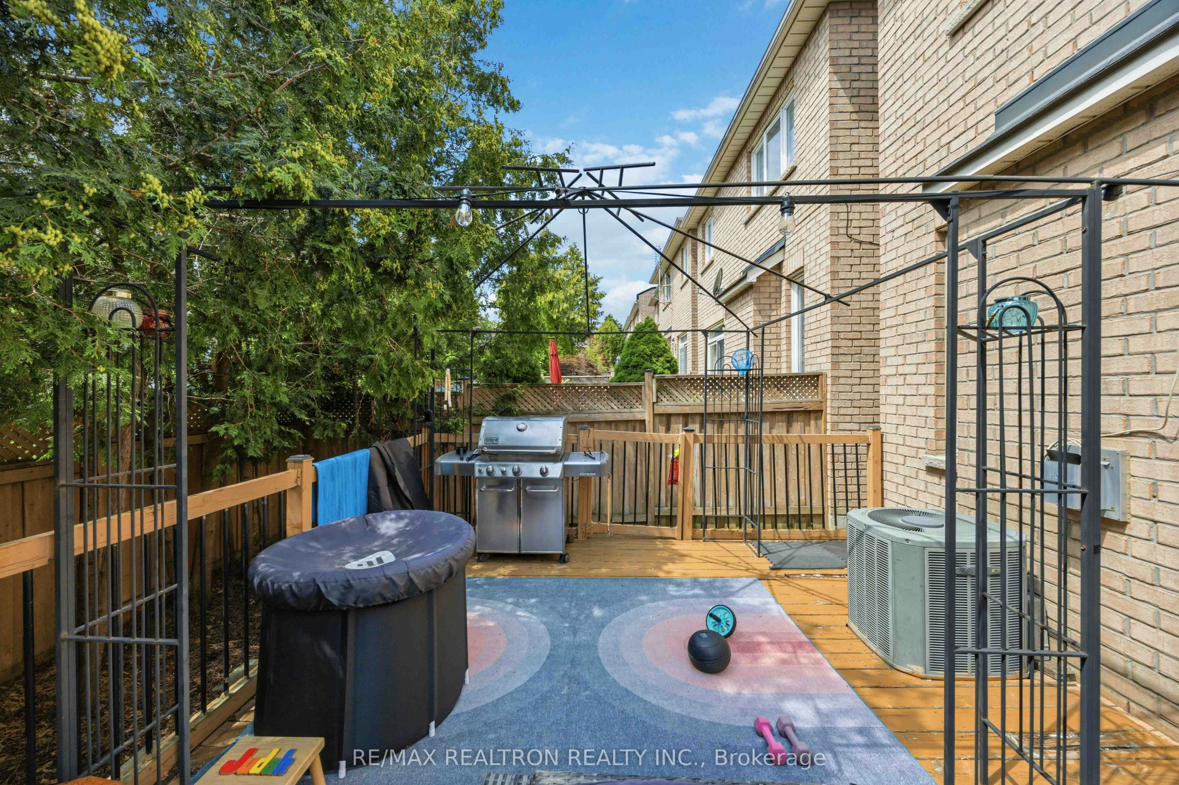 23 Amberty Street, Vaughan, ON, L4J 8W6 - 32