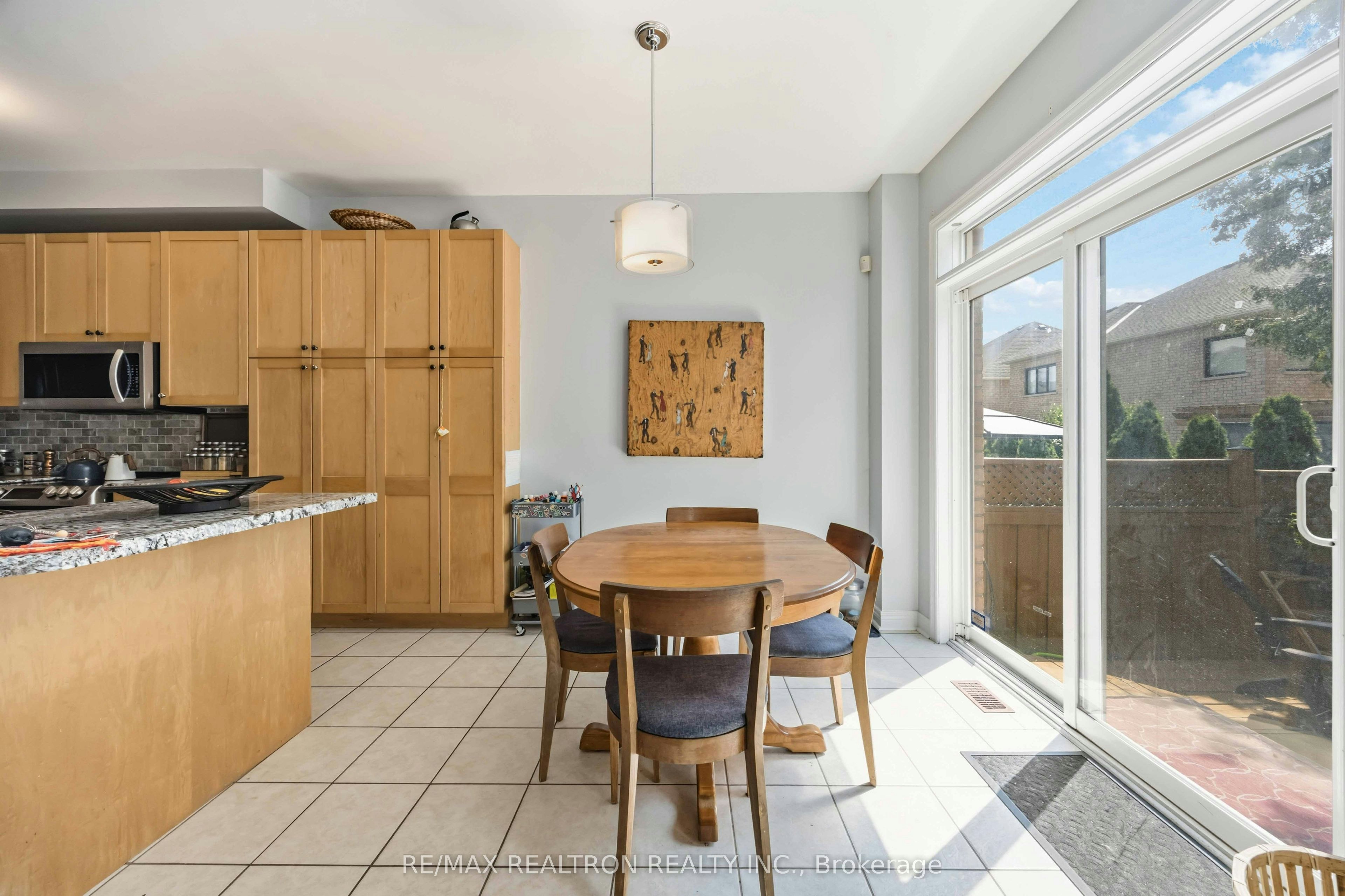 23 Amberty Street, Vaughan, ON, L4J 8W6 - 9