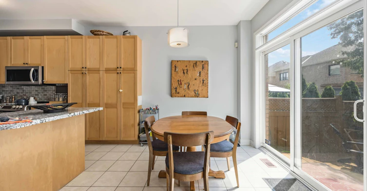 23 Amberty Street, Vaughan, ON, L4J 8W6 - 9