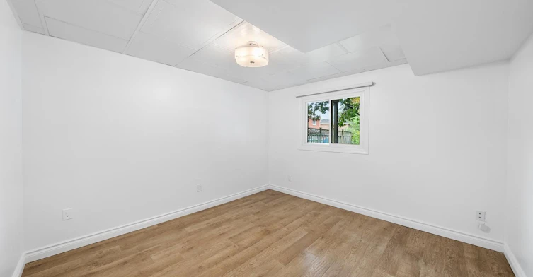 Ground-237 Osmond Crescent, Newmarket, ON, L3Y 7L3 - 9