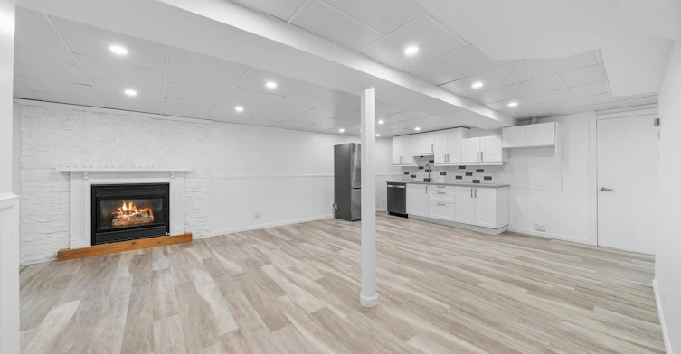 Ground-237 Osmond Crescent, Newmarket, ON, L3Y 7L3 - 7