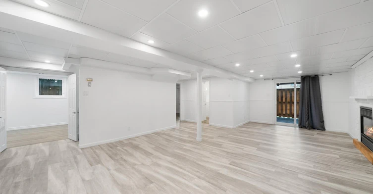 Ground-237 Osmond Crescent, Newmarket, ON, L3Y 7L3 - 8