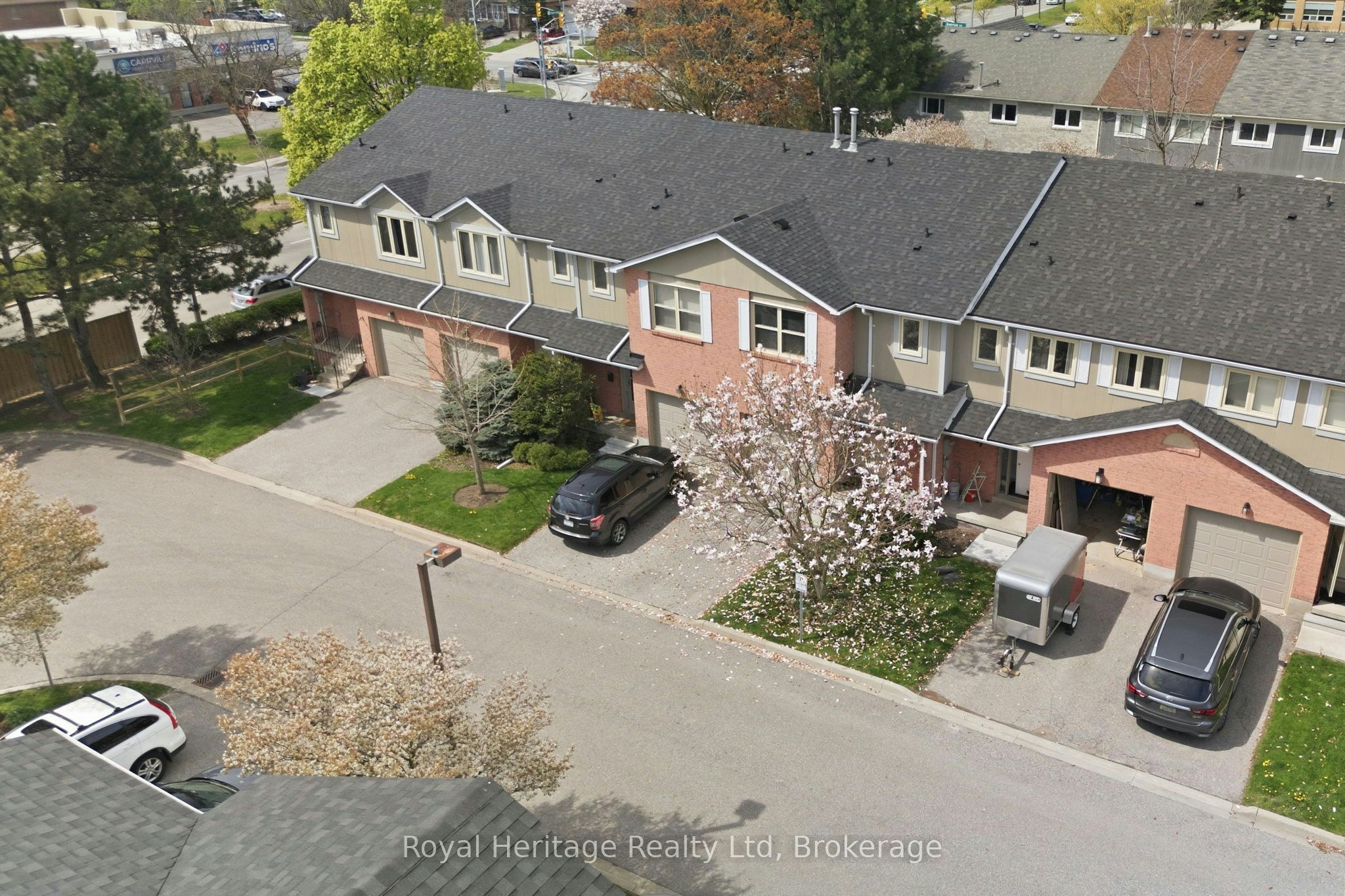26-115 Avenue Road, Richmond Hill, ON, L4C 9N2