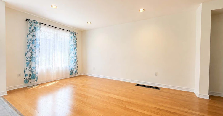 3 Sunway Square, Markham, ON, L3P 7X3 - 4