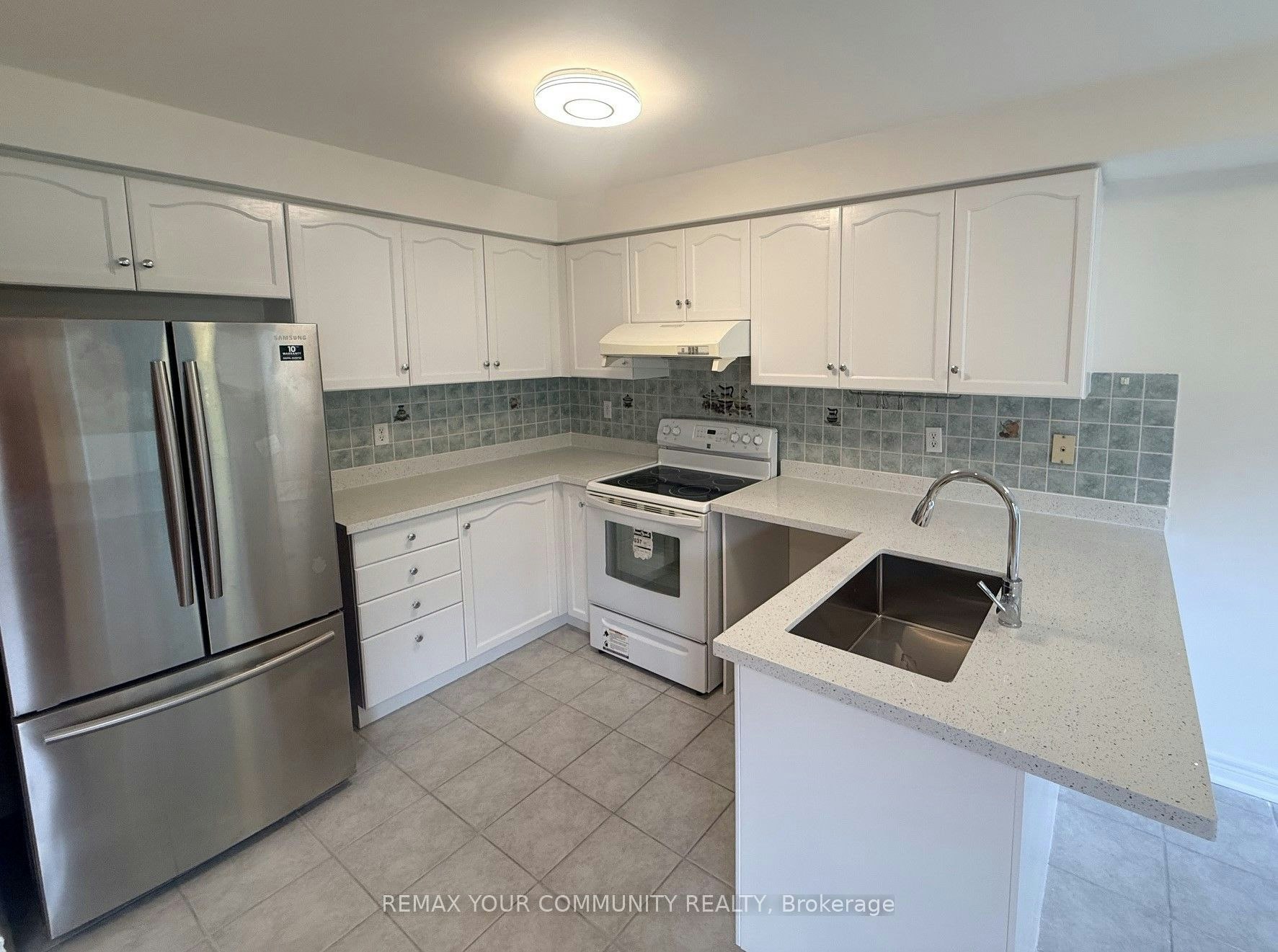 3 Sunway Square, Markham, ON, L3P 7X3 - 7