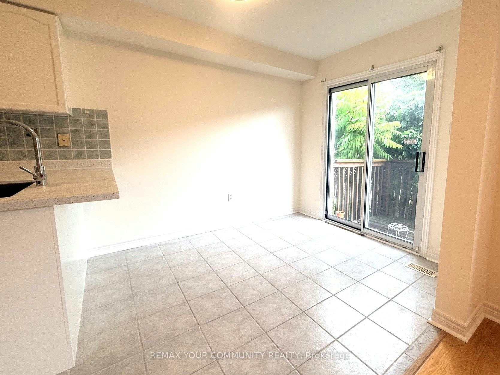 3 Sunway Square, Markham, ON, L3P 7X3 - 8