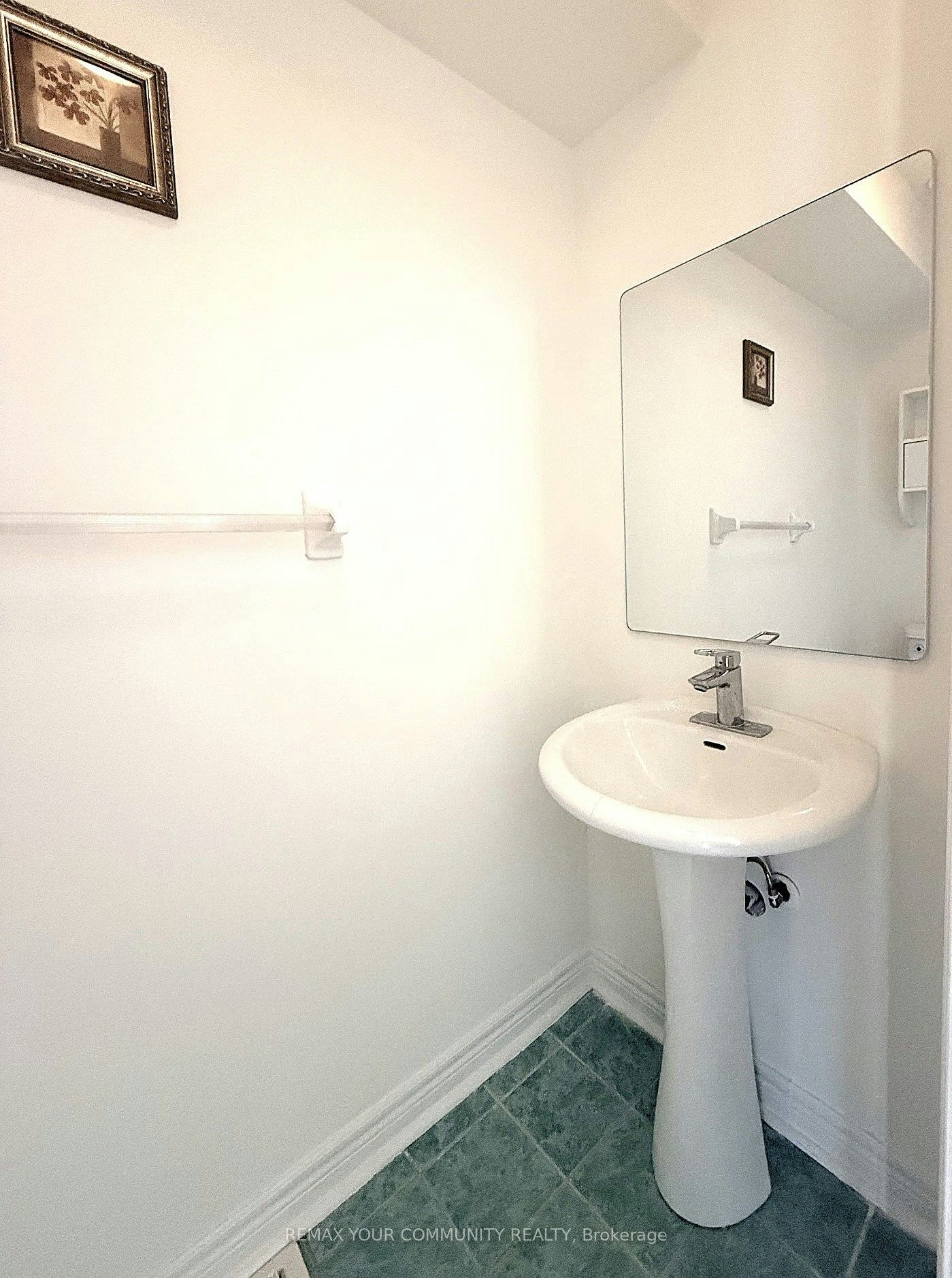 3 Sunway Square, Markham, ON, L3P 7X3 - 10