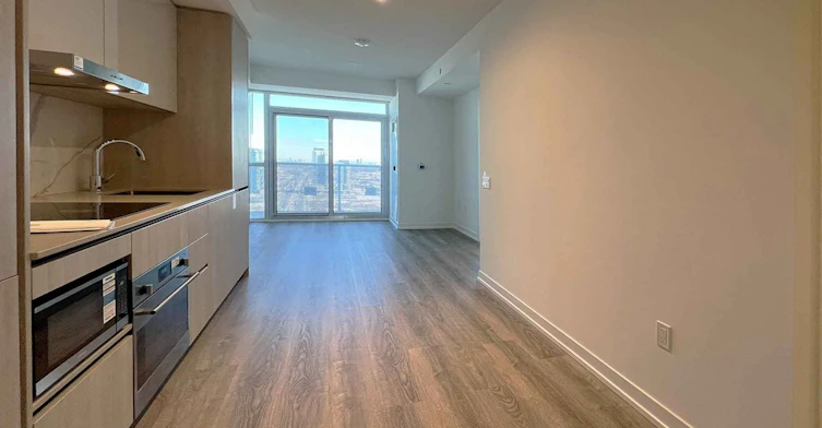 3907-8 Interchange Way, Vaughan, ON, L4K 0R2 - 4