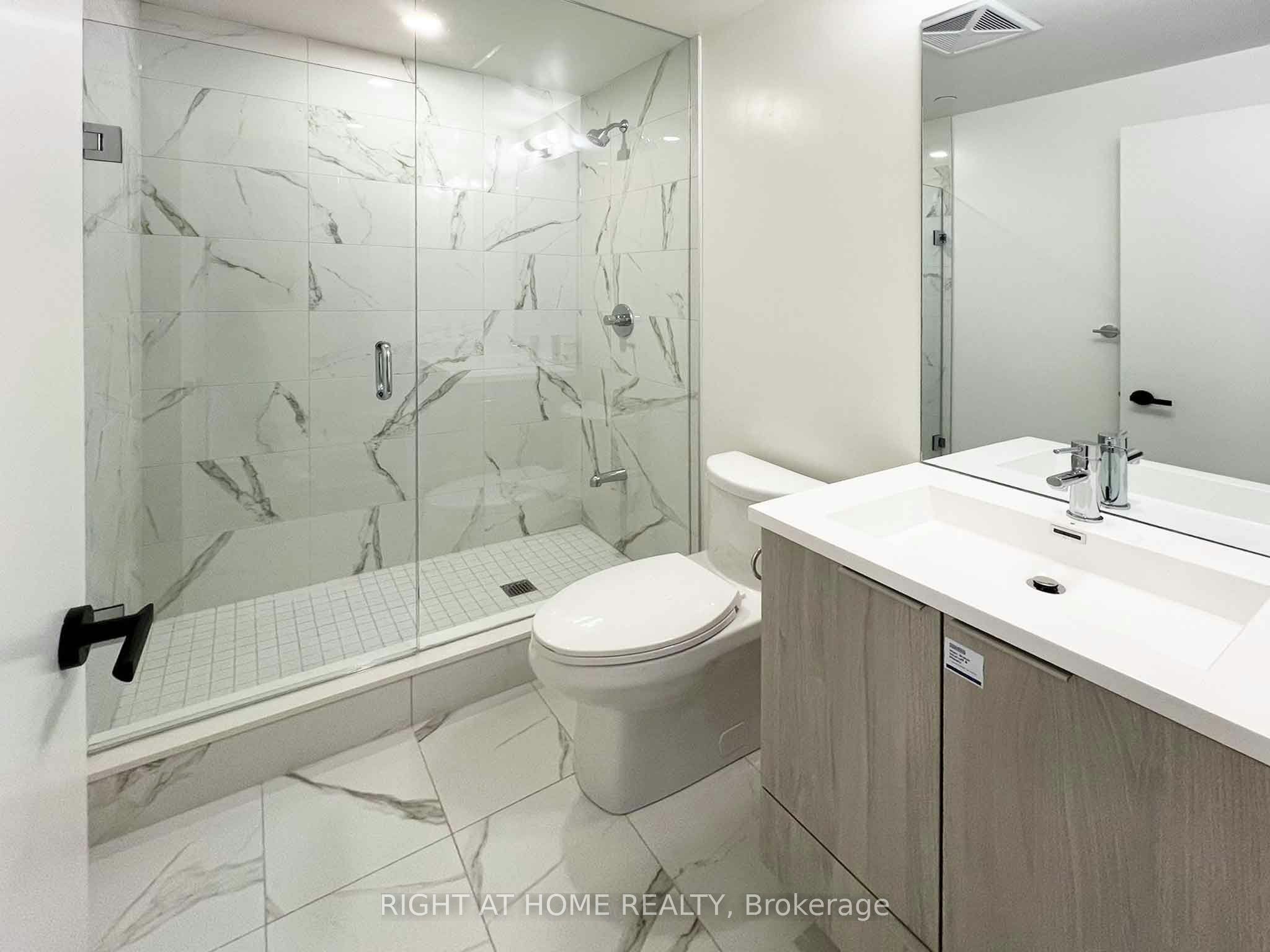 3907-8 Interchange Way, Vaughan, ON, L4K 0R2 - 7