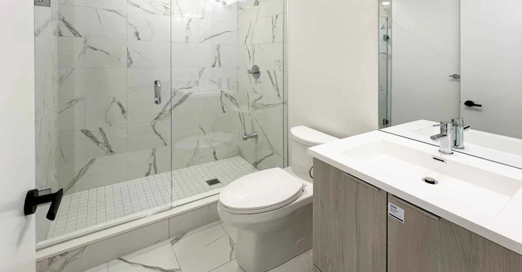 3907-8 Interchange Way, Vaughan, ON, L4K 0R2 - 7