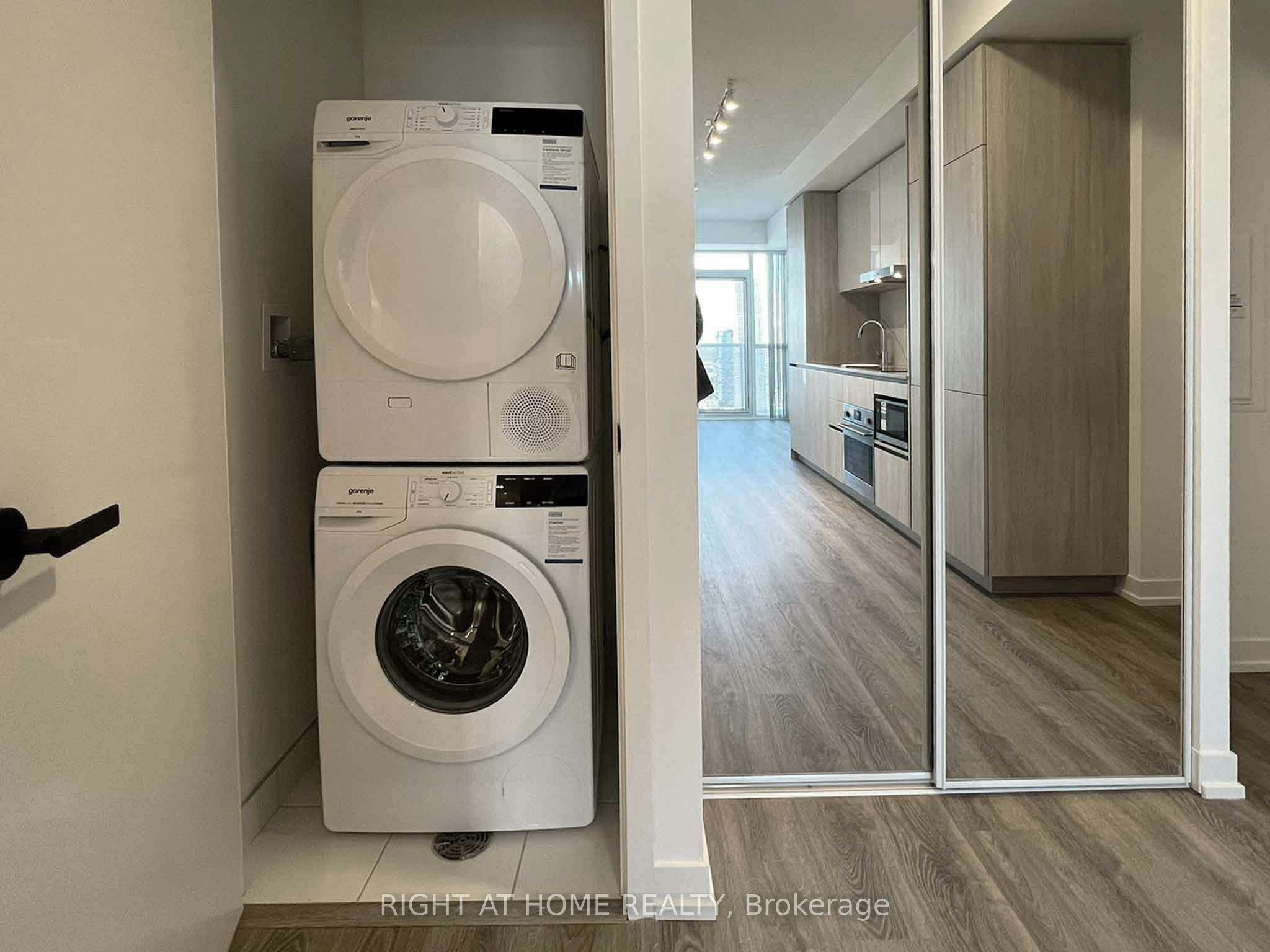 3907-8 Interchange Way, Vaughan, ON, L4K 0R2 - 10