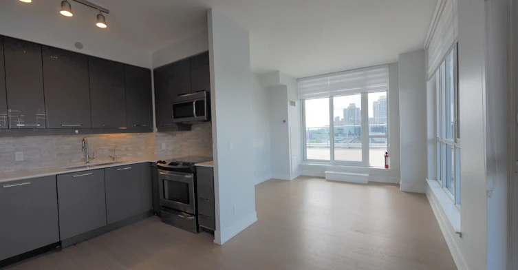 642-9471 Yonge Street, Richmond Hill, ON, L4C 0Z5 - 11