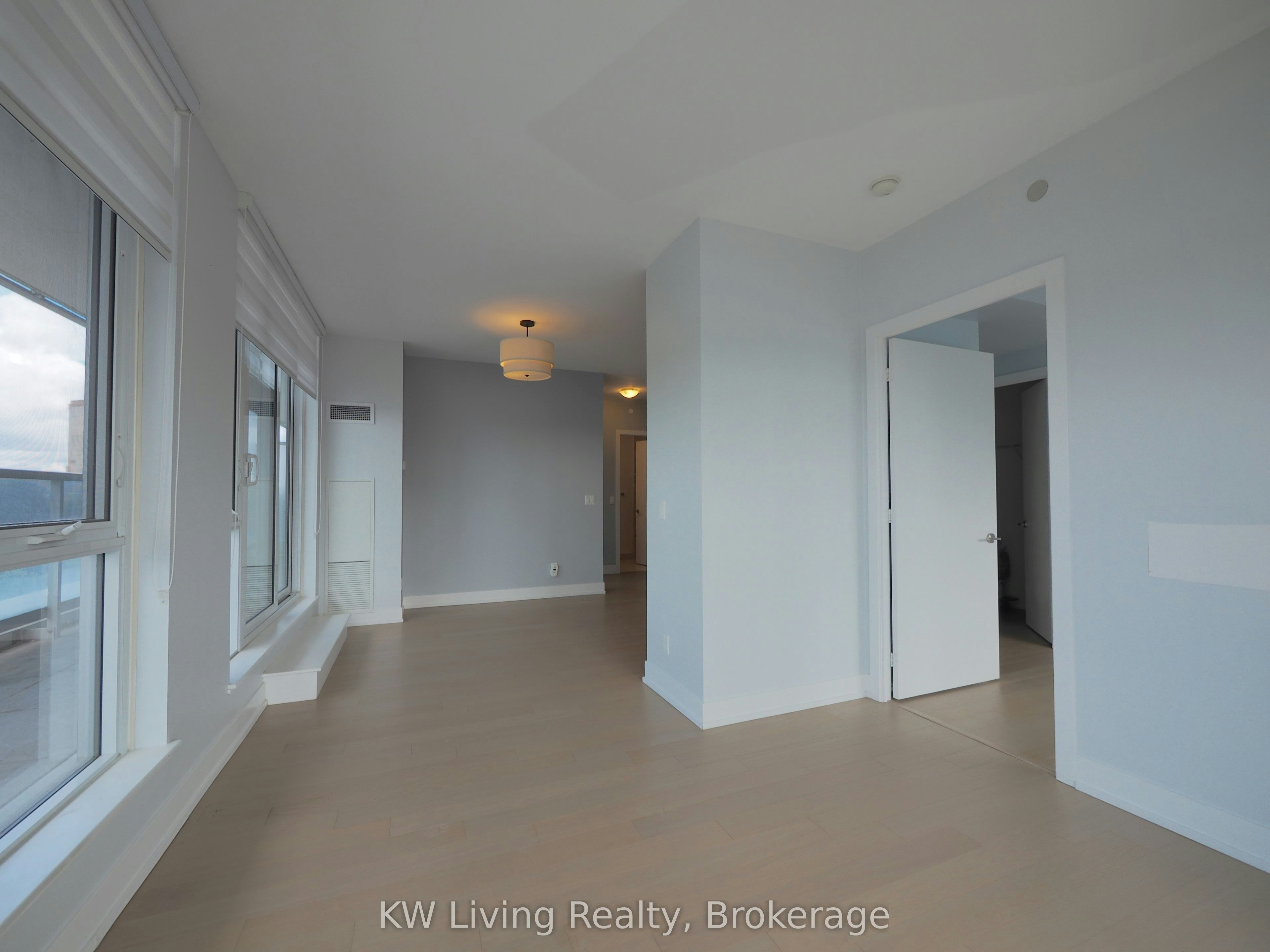 642-9471 Yonge Street, Richmond Hill, ON, L4C 0Z5 - 17