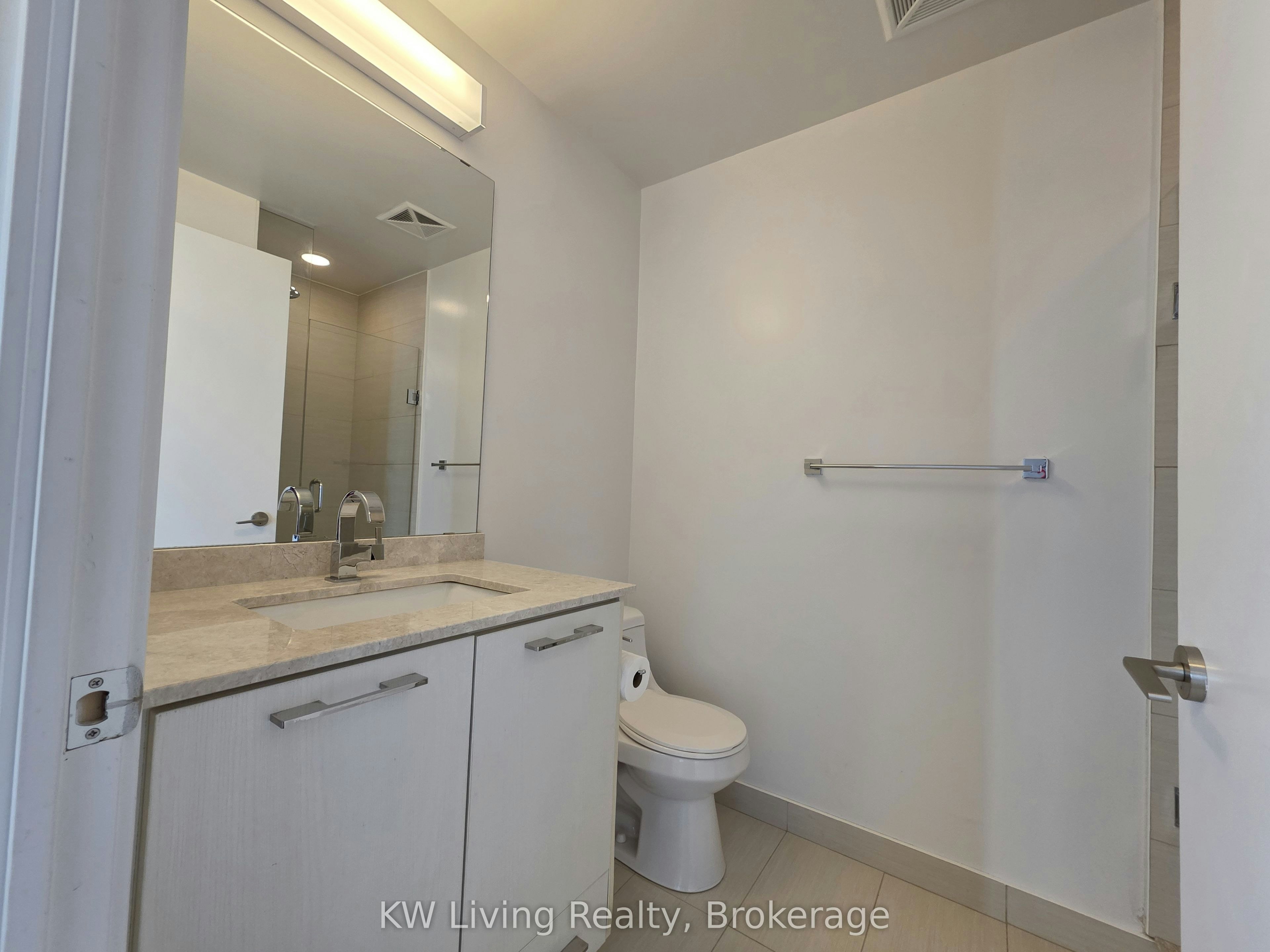 642-9471 Yonge Street, Richmond Hill, ON, L4C 0Z5 - 32