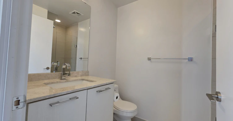 642-9471 Yonge Street, Richmond Hill, ON, L4C 0Z5 - 32