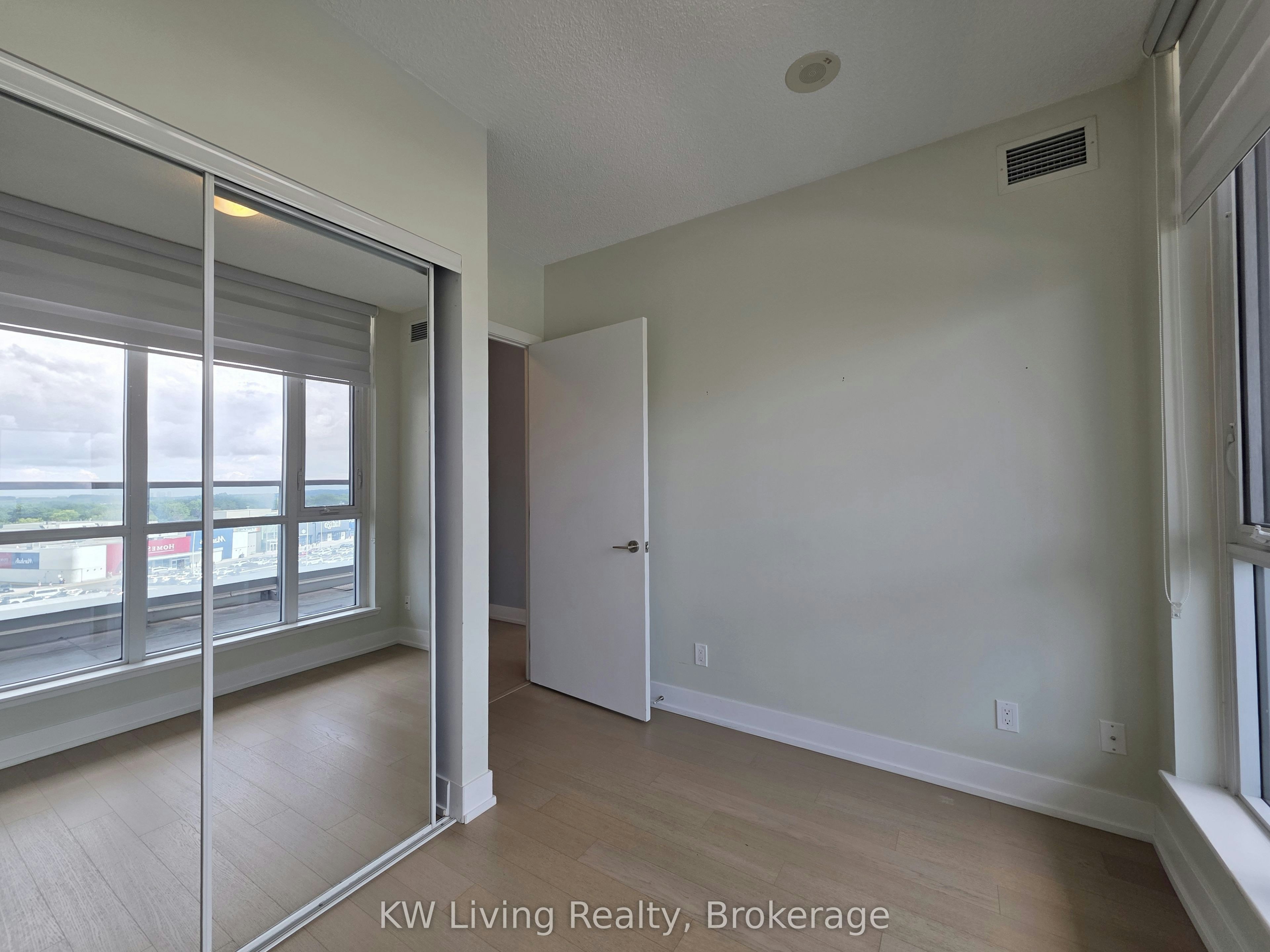642-9471 Yonge Street, Richmond Hill, ON, L4C 0Z5 - 22