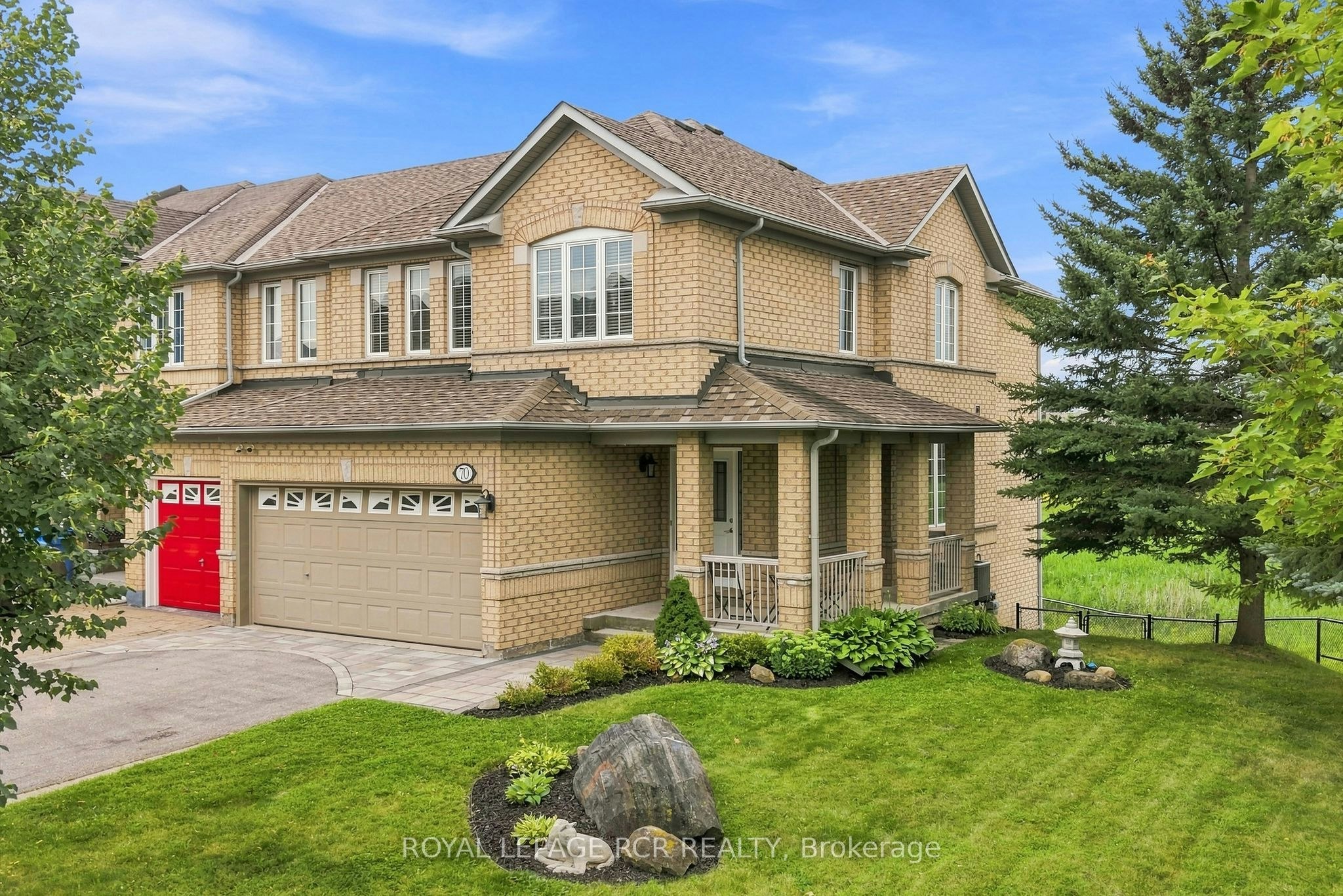 70 Millcliff Circle, Aurora, ON, L4G 7N9