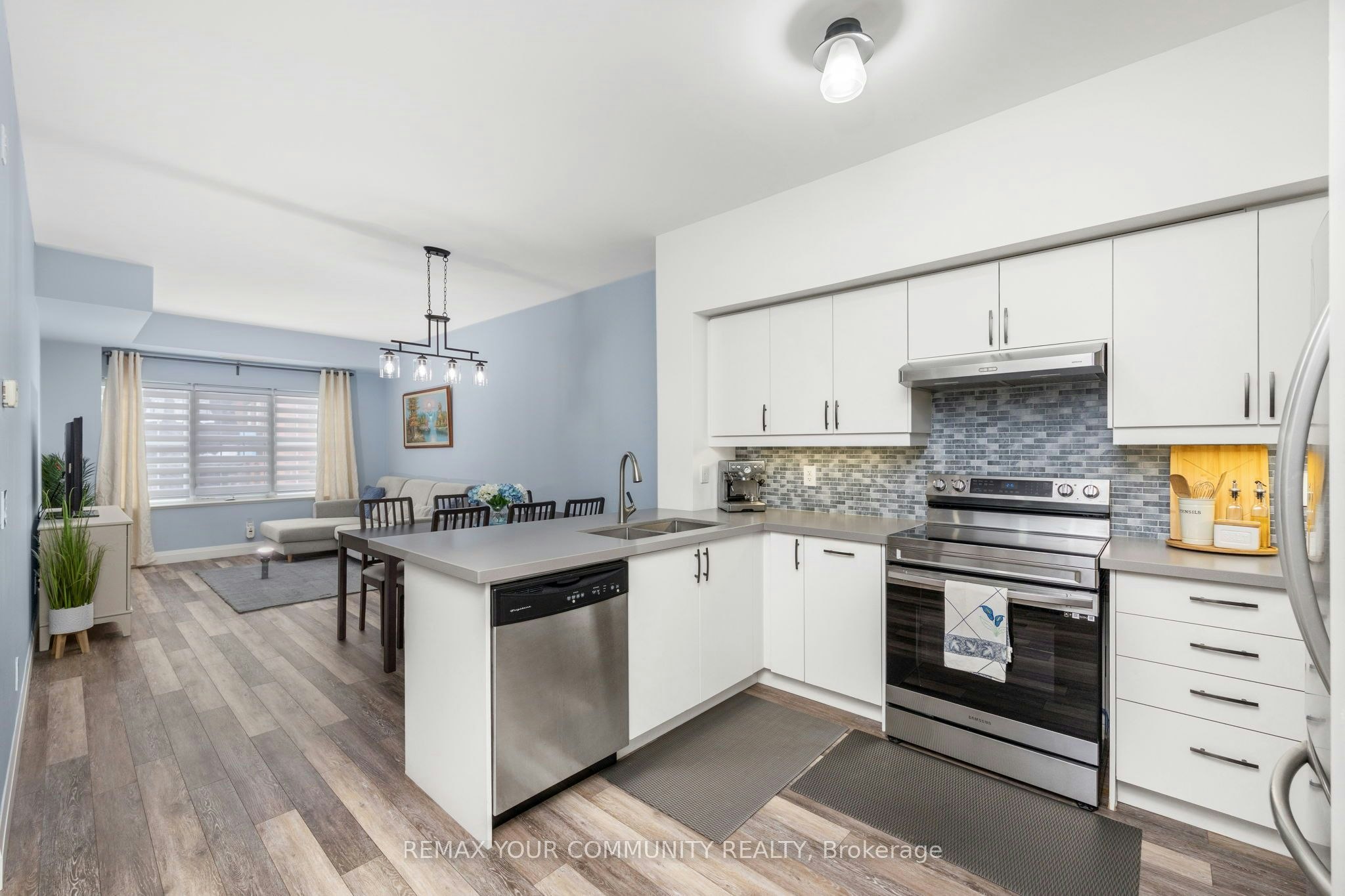 202-9973 Keele Street, Vaughan, ON, L6A 3Y5 - 4