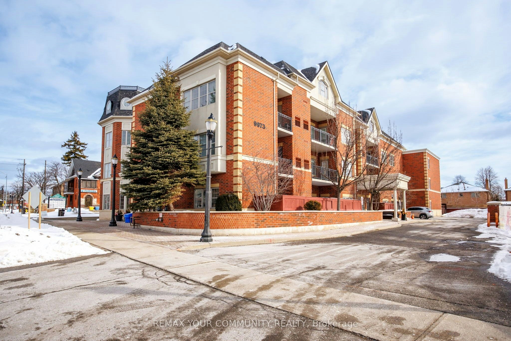 202-9973 Keele Street, Vaughan, ON, L6A 3Y5