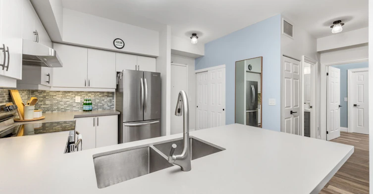 202-9973 Keele Street, Vaughan, ON, L6A 3Y5 - 6