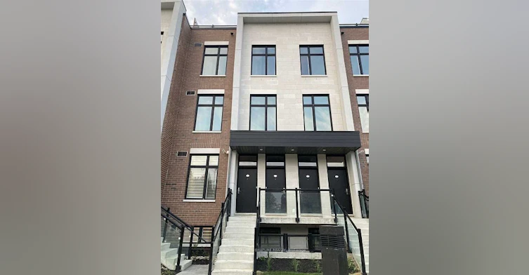222-9570 Islington Avenue, Vaughan, ON, L4H 5E8