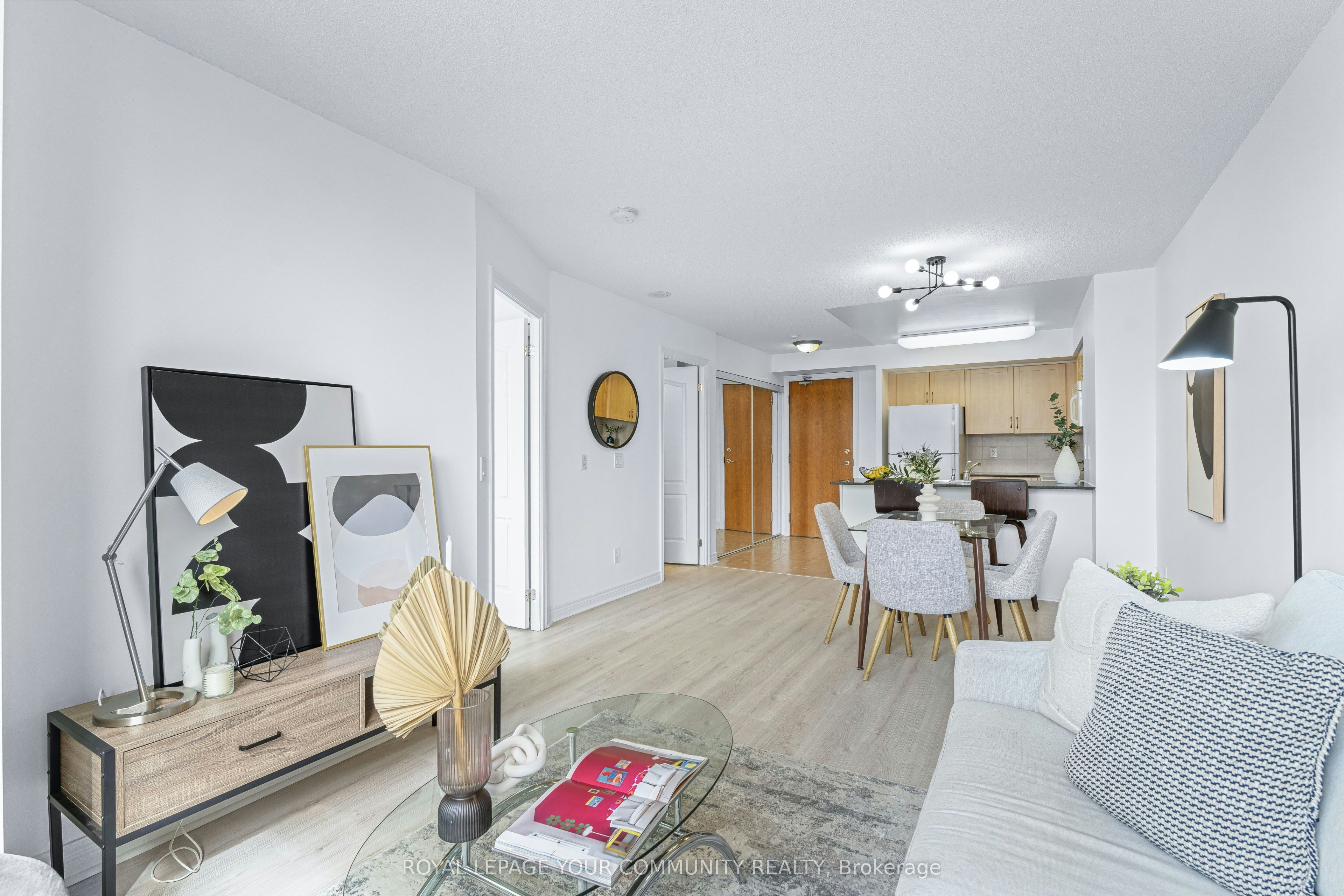 215-50 Disera Drive, Vaughan, ON, L4J 9E9 - 7