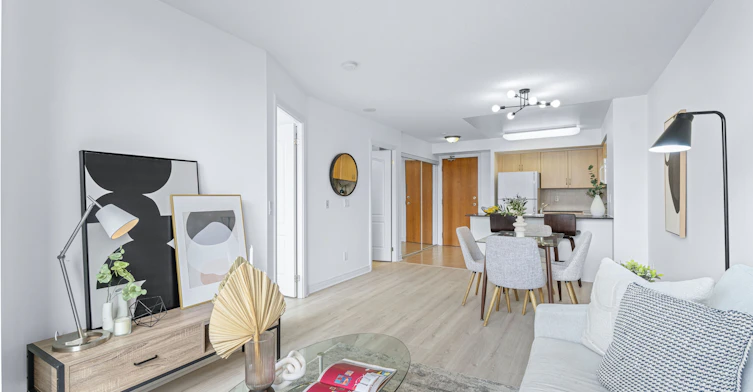 215-50 Disera Drive, Vaughan, ON, L4J 9E9 - 7