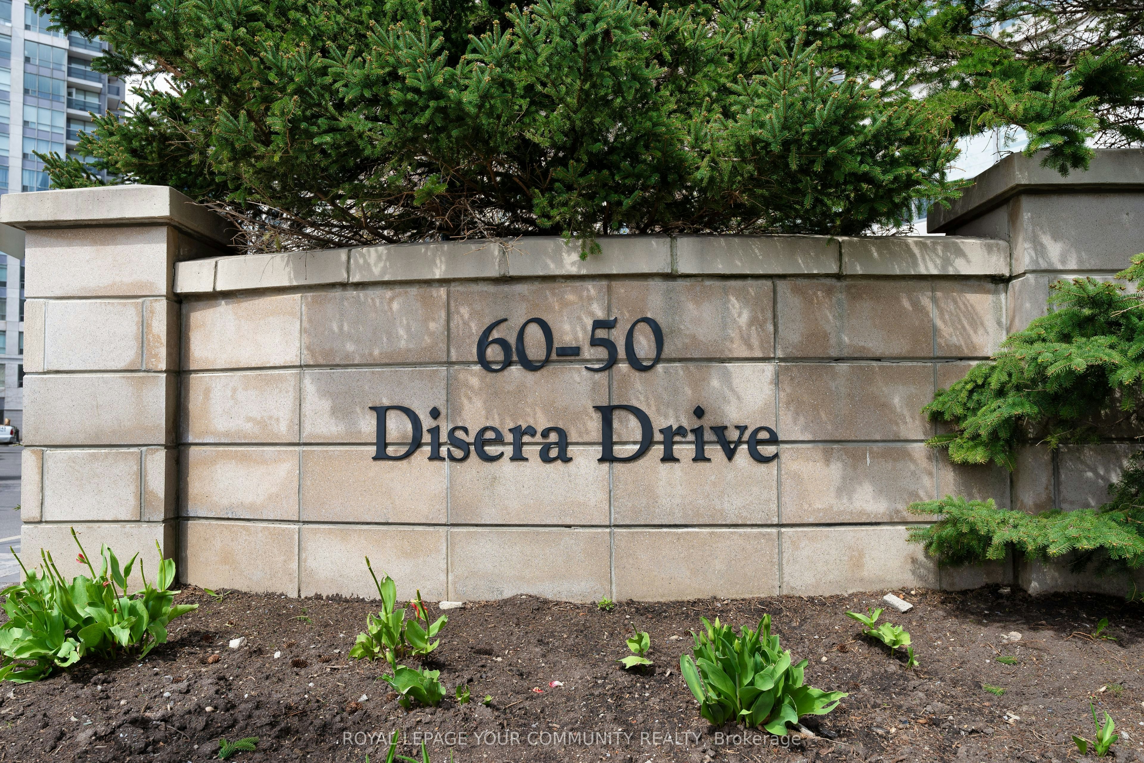 215-50 Disera Drive, Vaughan, ON, L4J 9E9 - 3