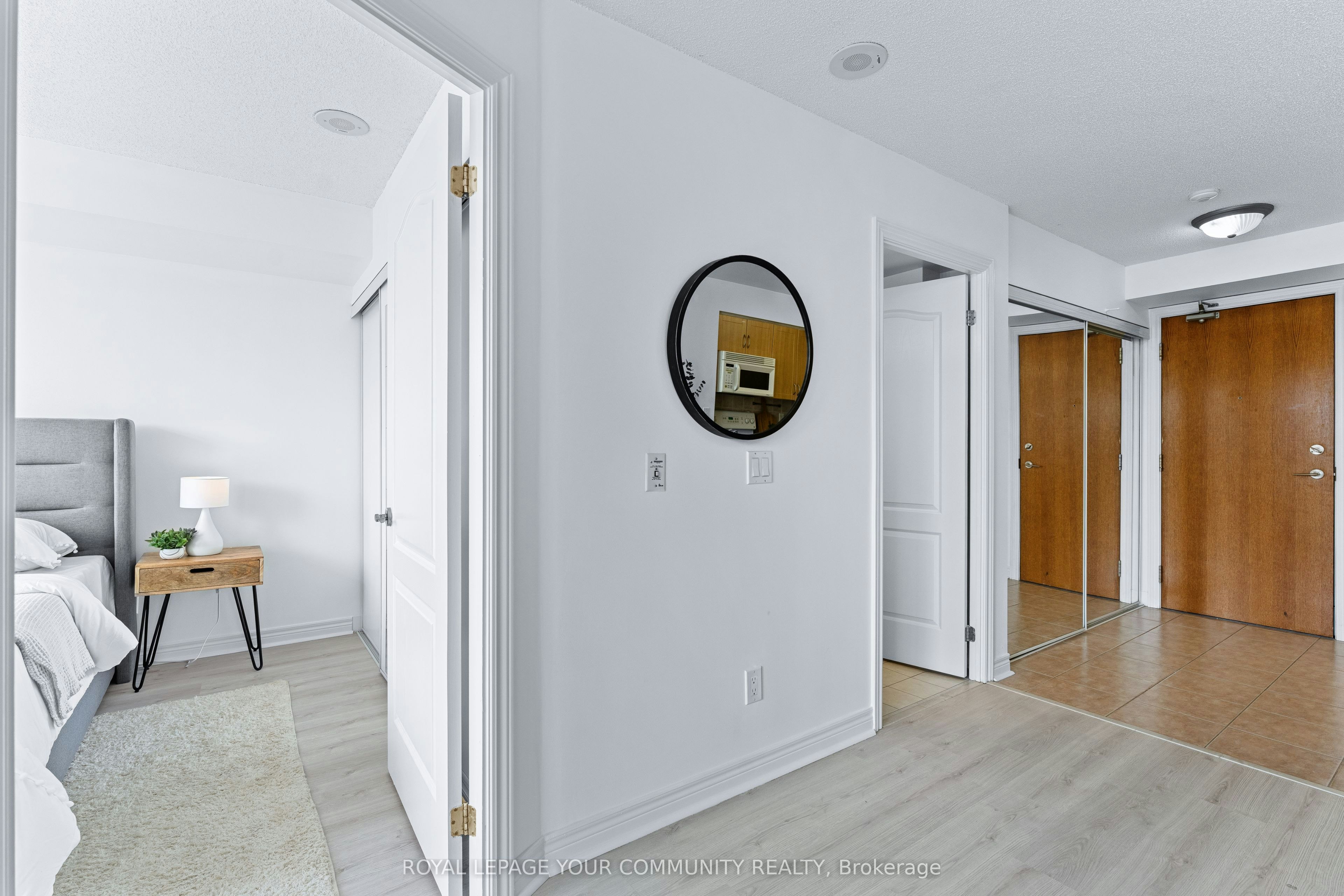 215-50 Disera Drive, Vaughan, ON, L4J 9E9 - 13