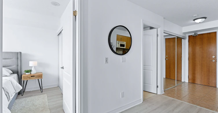 215-50 Disera Drive, Vaughan, ON, L4J 9E9 - 13