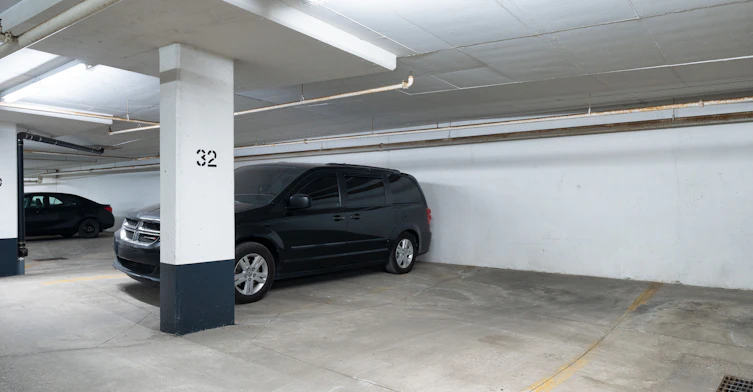 215-50 Disera Drive, Vaughan, ON, L4J 9E9 - 39