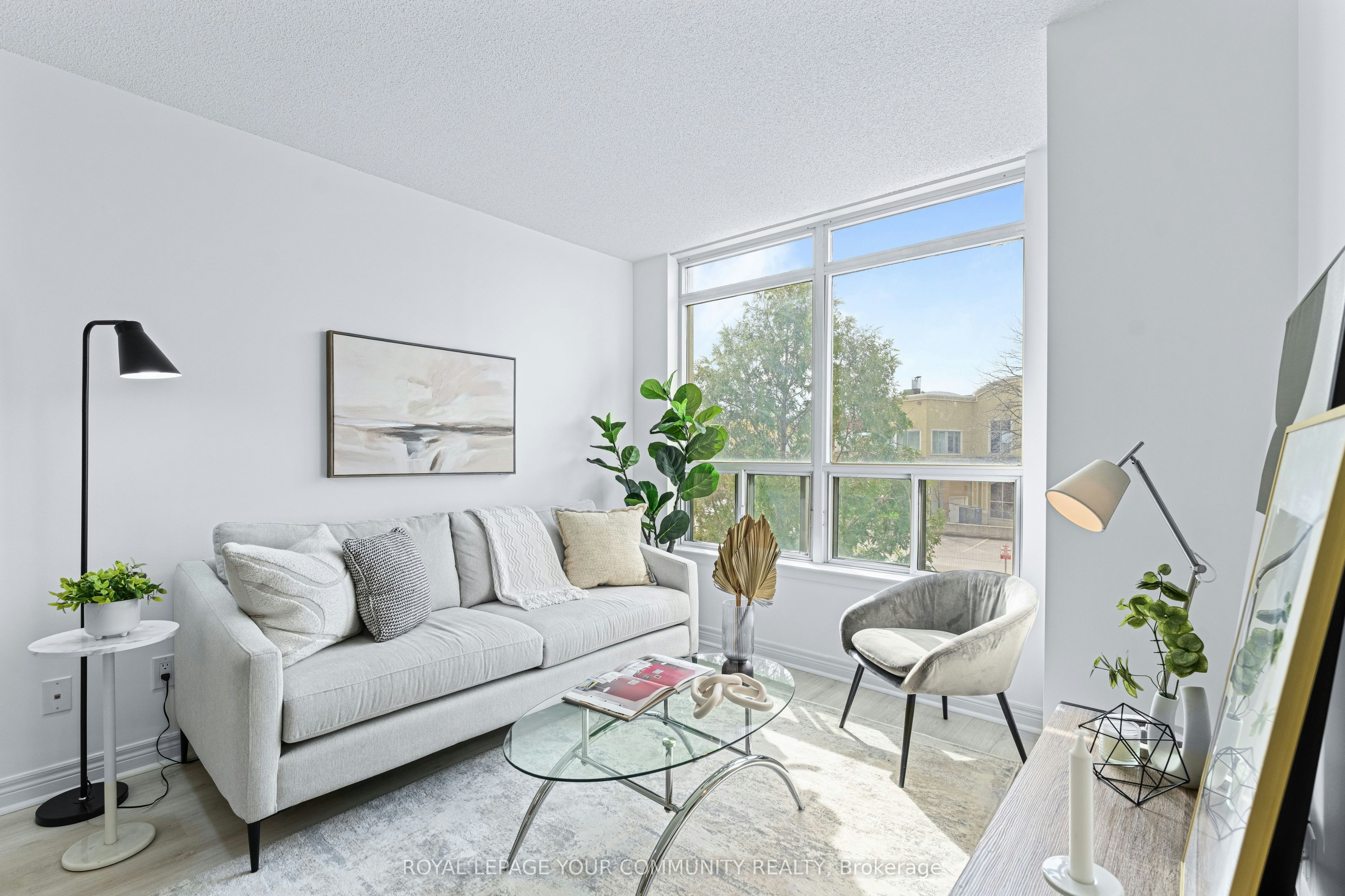 215-50 Disera Drive, Vaughan, ON, L4J 9E9 - 5