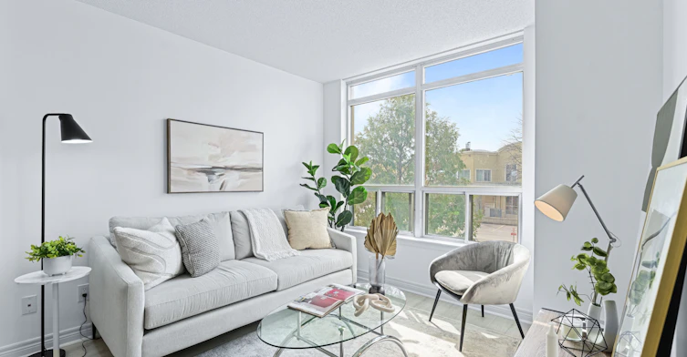 215-50 Disera Drive, Vaughan, ON, L4J 9E9 - 5