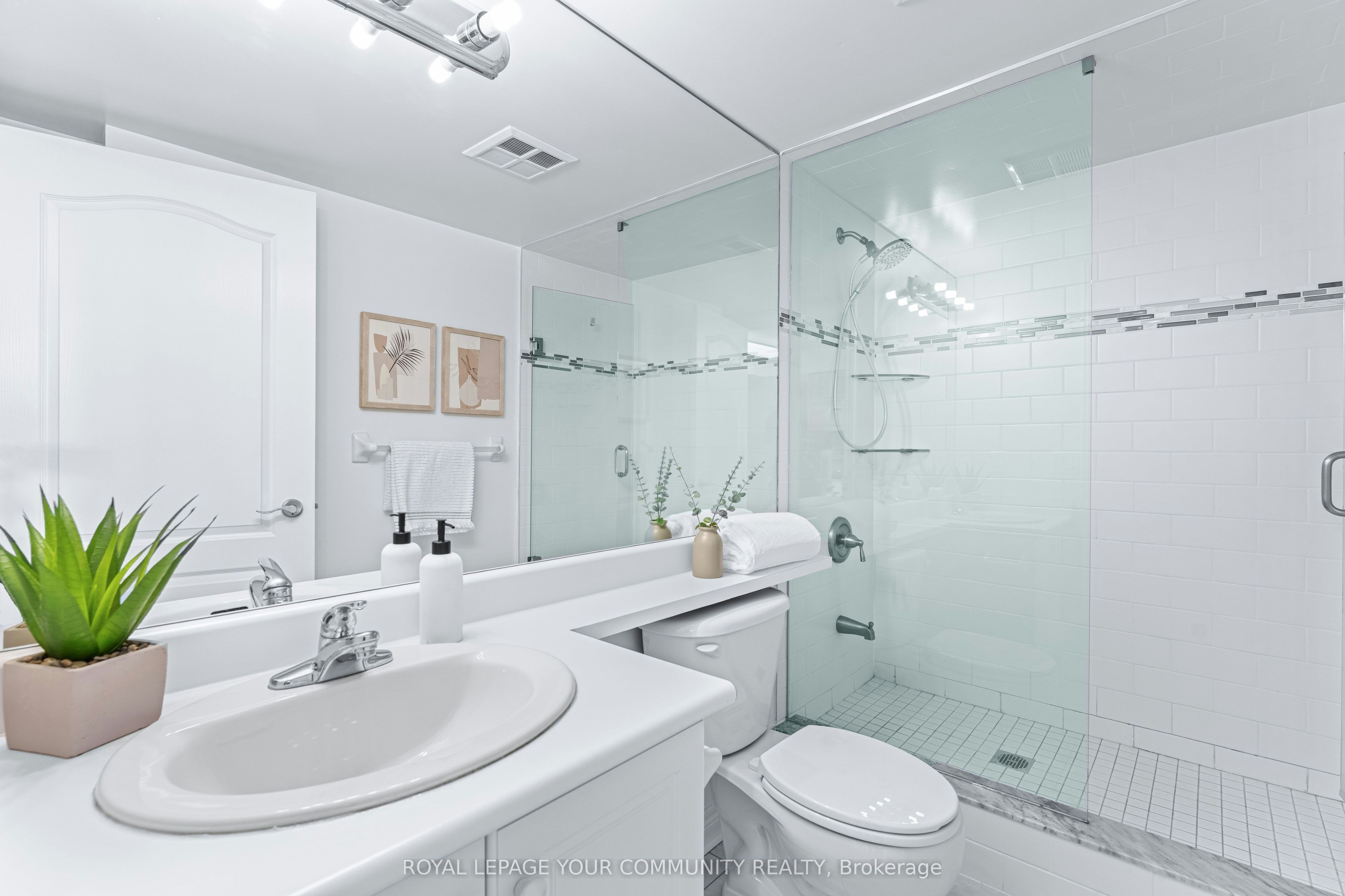 215-50 Disera Drive, Vaughan, ON, L4J 9E9 - 27