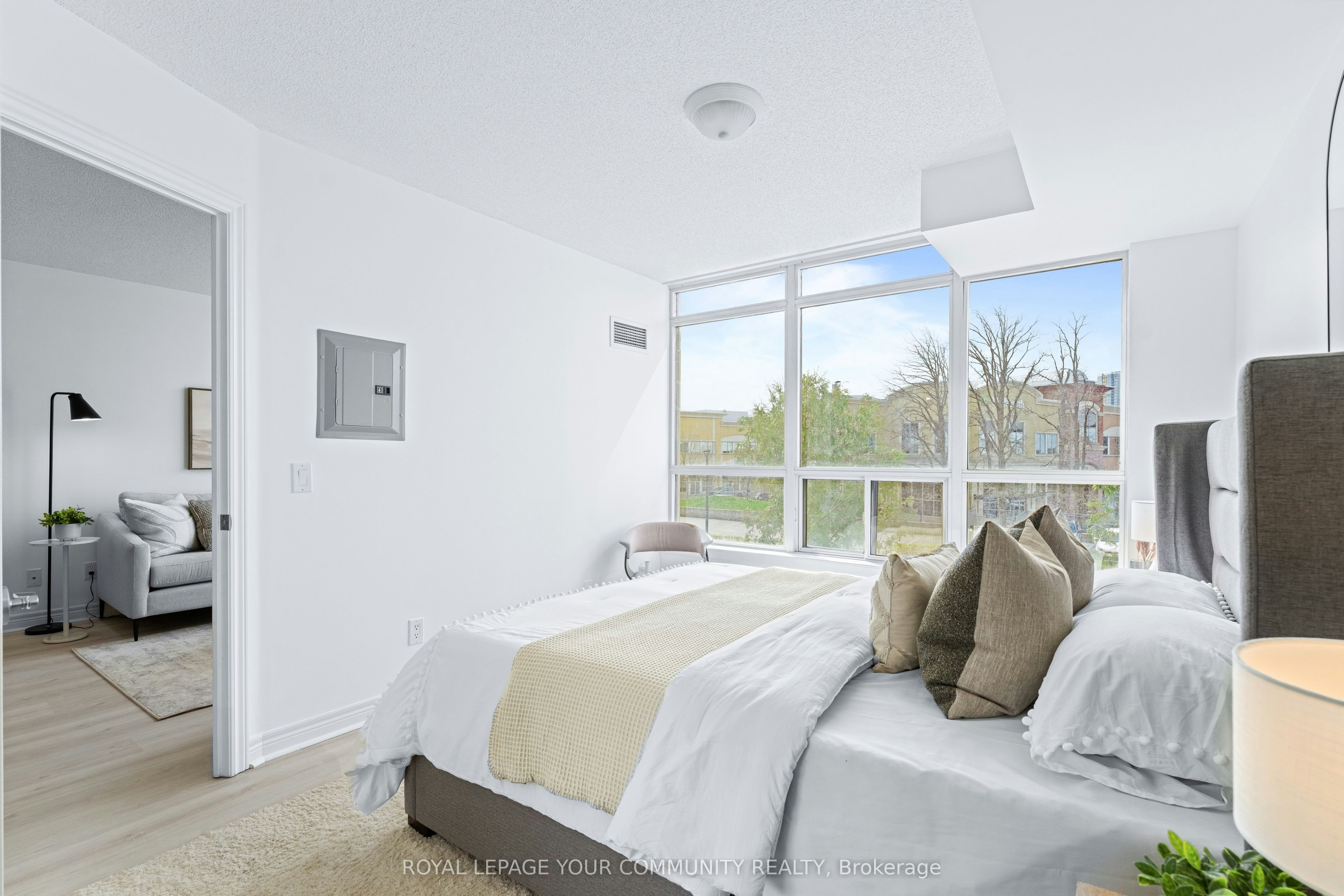 215-50 Disera Drive, Vaughan, ON, L4J 9E9 - 15
