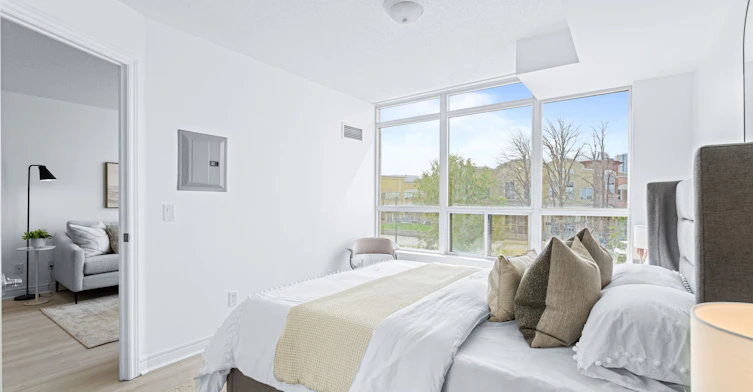 215-50 Disera Drive, Vaughan, ON, L4J 9E9 - 15